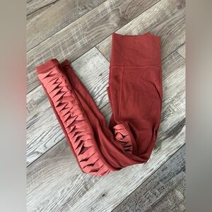 Athleta Salutation 7/8 Tight In Powervita